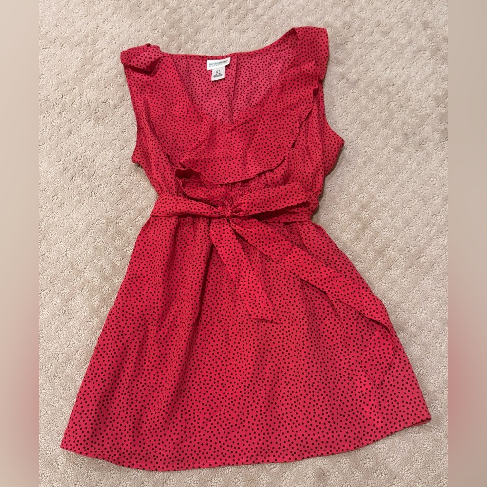 Motherhood Maternity Ruffle Top with tie at the waist, size S